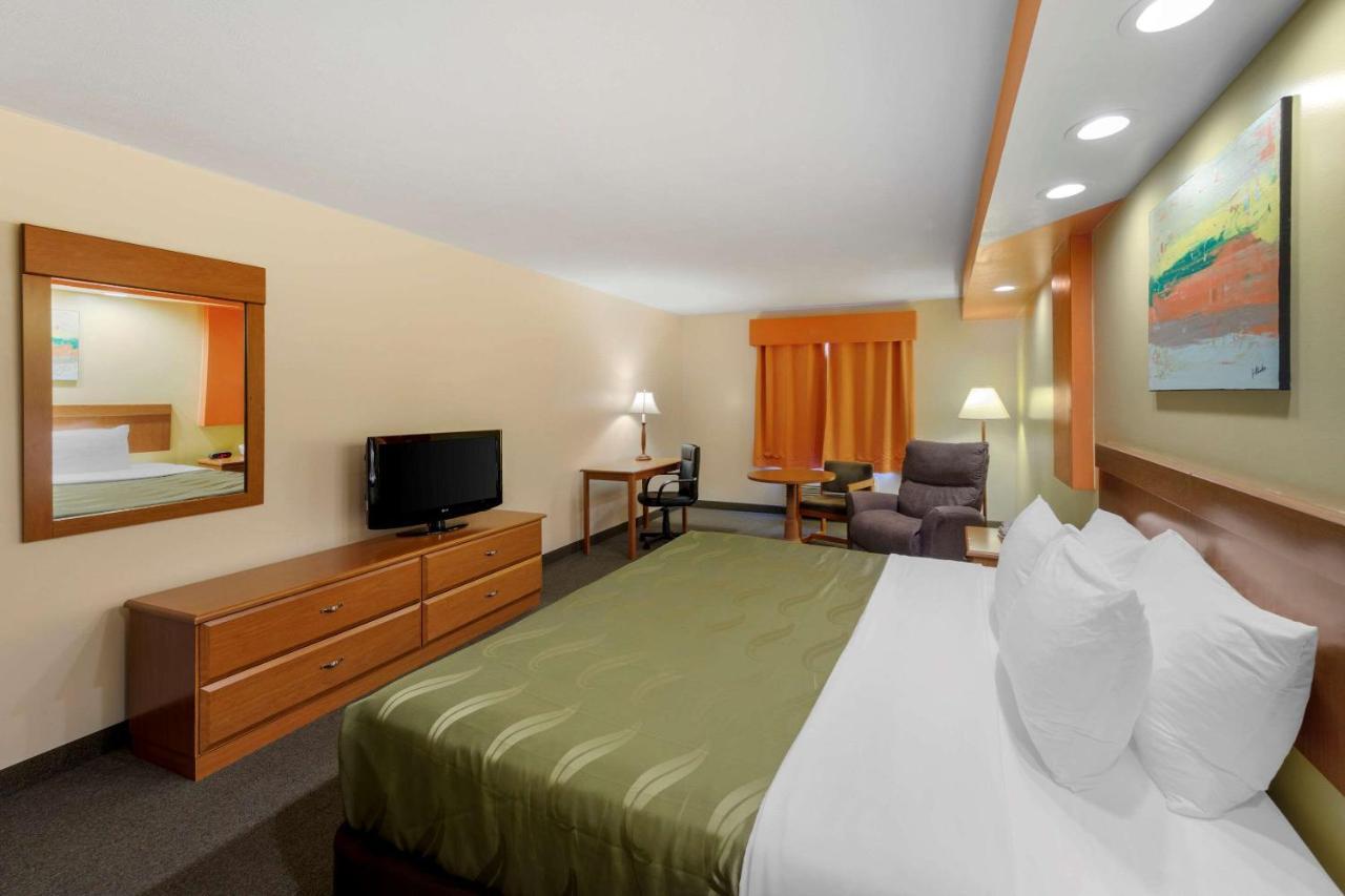 Quality Inn Hamilton Exteriér fotografie